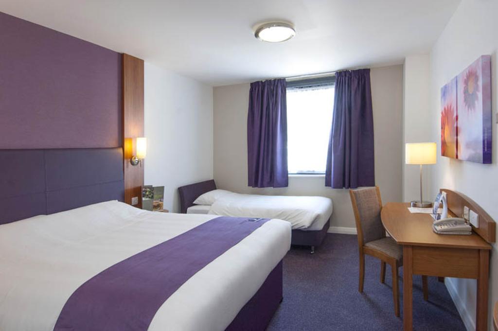 Premier Inn Birmingham City - Aston Pokoj fotografie